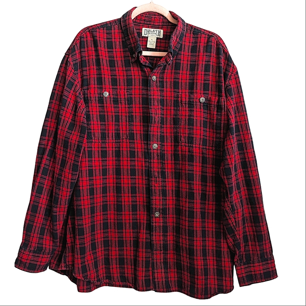 Mens Duluth Trading XL Lumberjack Flannel Red Black Plaid Shirt Button Up